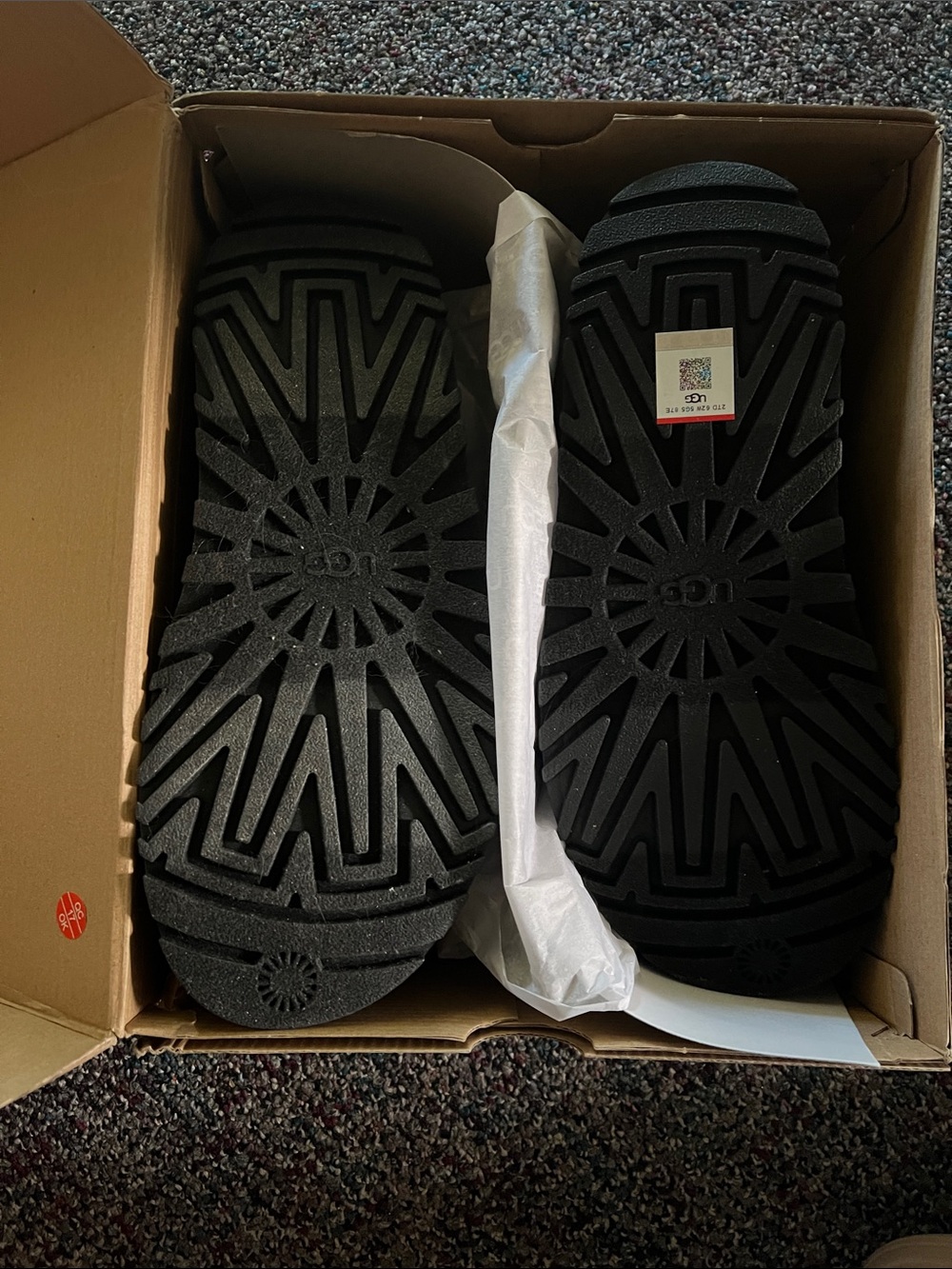 UGG golden glow slide sandals black women’s size 9 NEW with box - Picture 3 of 6